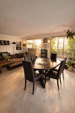 Marseille (13008) beau type 4 Michelet Luce