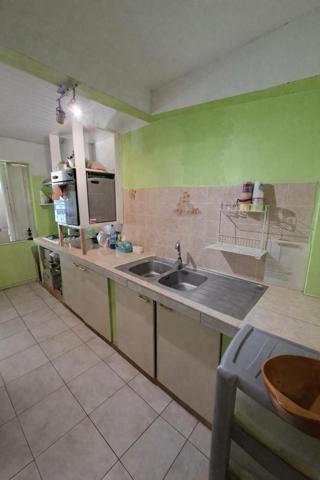 Cadre calme et volumes généreux pour cette maison familiale