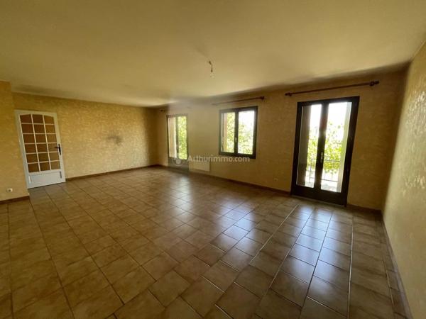 Vente                                                      Villa
                        
                     6 pièces                      120 m2                     à Albi