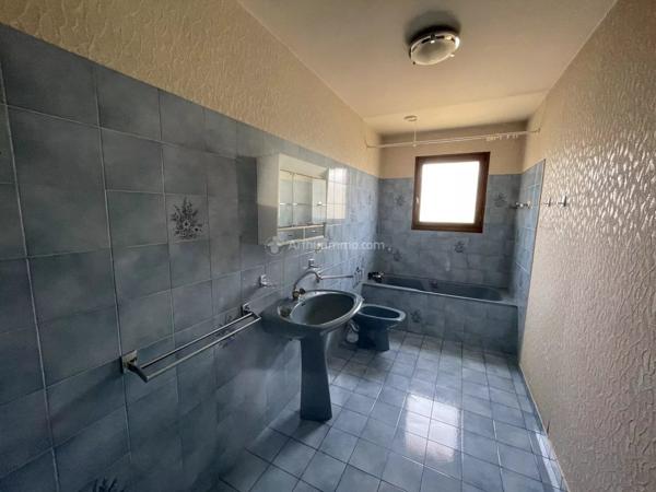 Vente                                                      Villa
                        
                     6 pièces                      120 m2                     à Albi