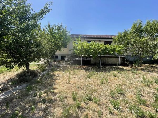 Vente                                                      Villa
                        
                     6 pièces                      120 m2                     à Albi