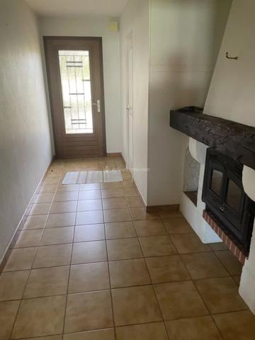 Vente                                                      Villa
                        
                     6 pièces                      120 m2                     à Albi