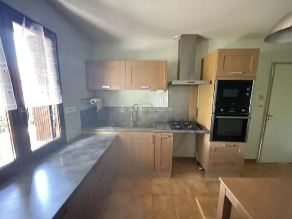 Vente                                                      Villa
                        
                     6 pièces                      120 m2                     à Albi