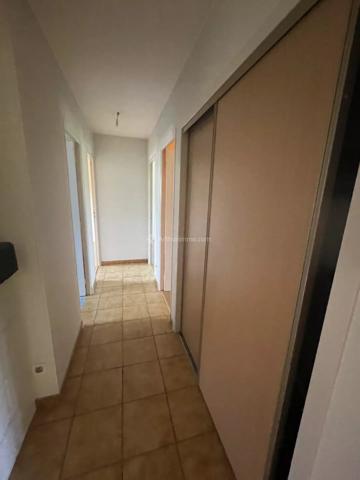 Vente                                                      Villa
                        
                     6 pièces                      120 m2                     à Albi
