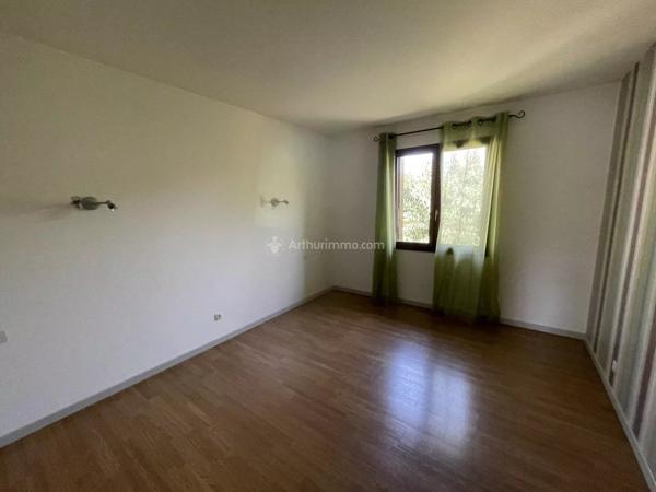 Vente                                                      Villa
                        
                     6 pièces                      120 m2                     à Albi