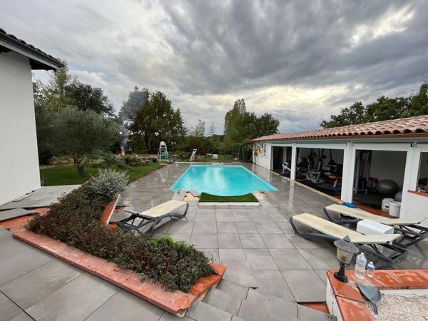 Bruguières (31150) VILLA D'EXCEPTION AVEC PISCINE