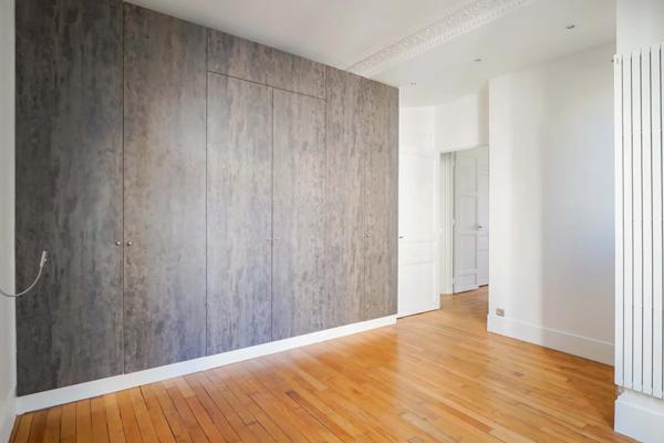 Appartement Paris 7 e - CHAMP DE MARS / SUFFREN