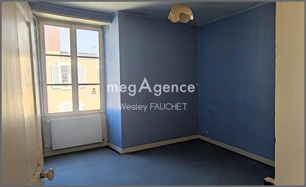 Maison à BUZANCAIS, 36500 - 6 pièces 100m²