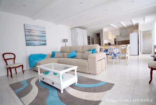 Maison à vendre 6 pièces 124 m2 LE CHATEAU D'OLERON (17) 428000€