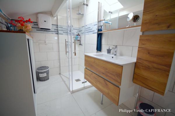 Maison à vendre 6 pièces 124 m2 LE CHATEAU D'OLERON (17) 428000€