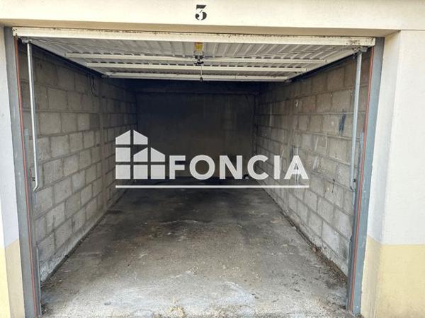 Location Parking - 53 BIS RUE PARMENTIER La Varenne Saint Hilaire 94210