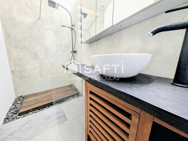 Maison en pierre rénovée avec charme et modernité – 180 m² – Haut Langoiran