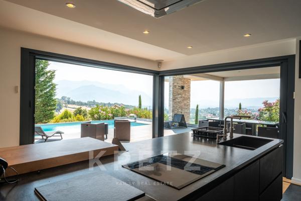 COUBLEVIE / VOIRON – Un Belvédère Contemporain d'Exception