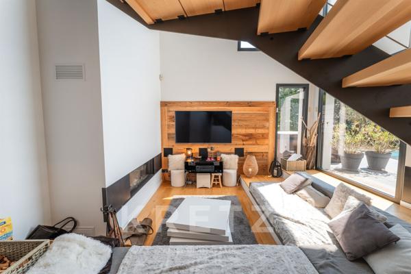 COUBLEVIE / VOIRON – Un Belvédère Contemporain d'Exception