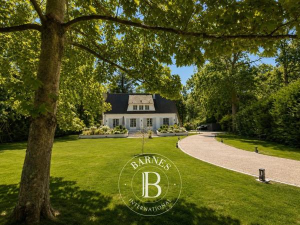 Lamorlaye, Maison  244 m² à vendre