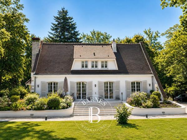 Lamorlaye, Maison  244 m² à vendre