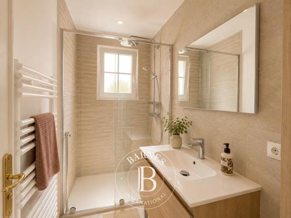 Lamorlaye, Maison  244 m² à vendre