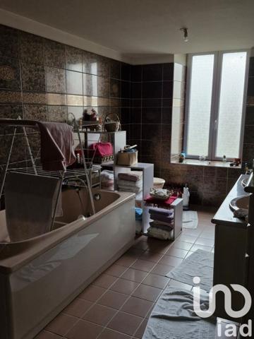 Maison 6 pièces de 161 m² à Fontenoy-le-Château (88240)