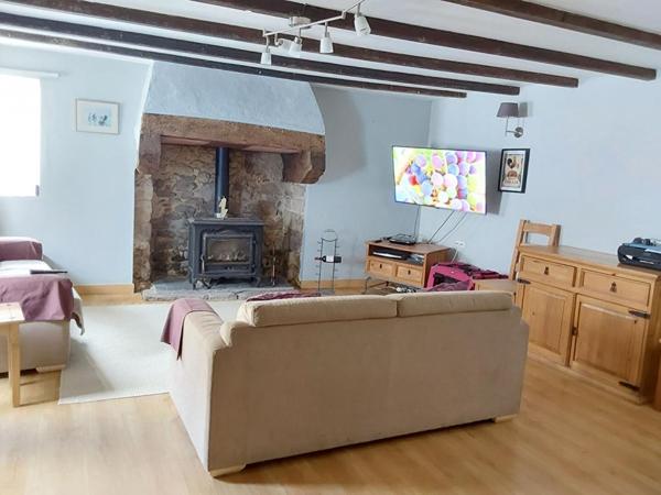 Maison Rostrenen 6 pièce(s) 142 m2