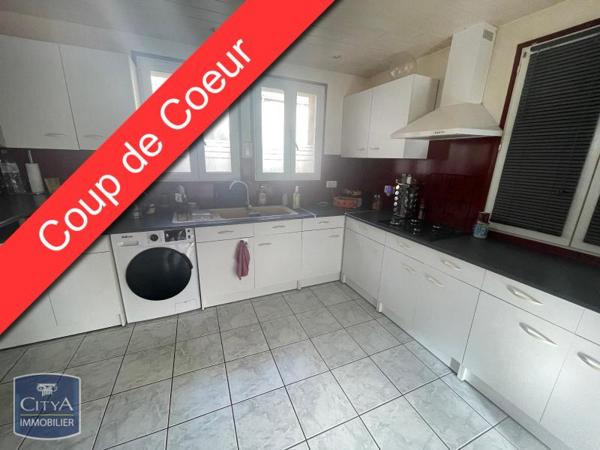 Maison à louer 4 pièces 113.54m² Aigueperse (63260)