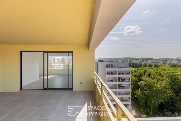 Dernier étage avec terrasses et vue dégagée