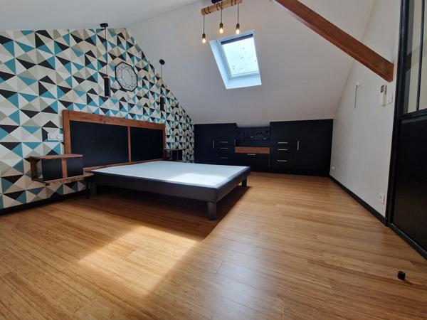 A LOUER MIRE Belle Maison T5 de 146 m2