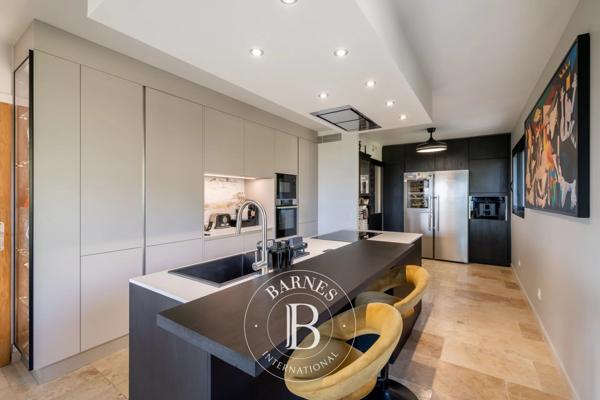 Mougins, Villa 4 Chambres -  198 m² à vendre