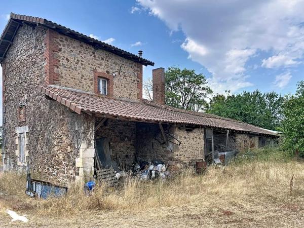 Maison à vendre 25 000 € Rochechouart 4 p 111 m² DPE