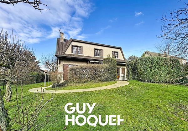 Maison Charnay Les Macon 8 pièce(s) 174 m2