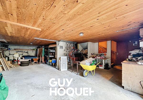 Maison Charnay Les Macon 8 pièce(s) 174 m2