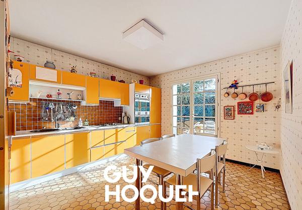 Maison Charnay Les Macon 8 pièce(s) 174 m2