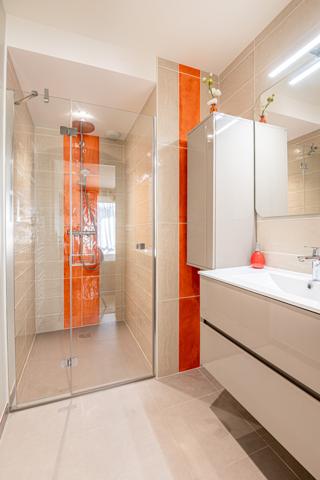 TRES BELLES PRESTATIONS POUR CET APPARTEMENT ETAT NEUF DE 16