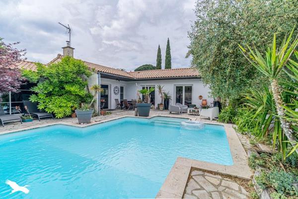 Maison à vendre |                                       Le Haillan |                                        5 pièces  |  115 m²