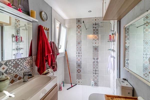 Maison à vendre |                                       Le Haillan |                                        5 pièces  |  115 m²