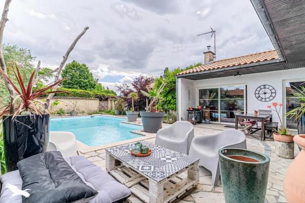 Maison à vendre |                                       Le Haillan |                                        5 pièces  |  115 m²