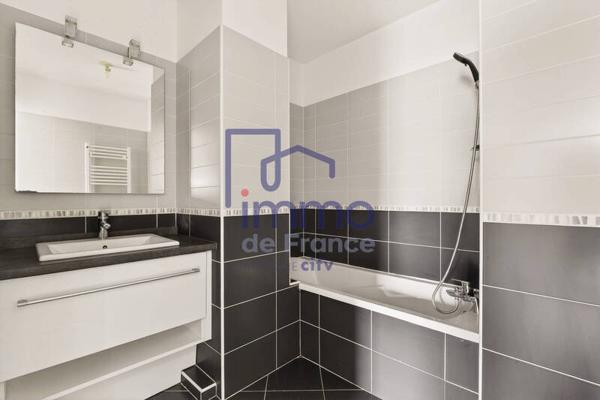 Appartement 4 pièces                                        - 69100 Villeurbanne Réf : 21509