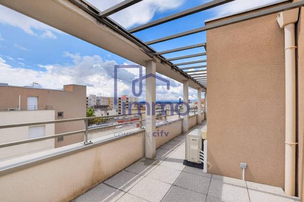 Appartement 4 pièces                                        - 69100 Villeurbanne Réf : 21509