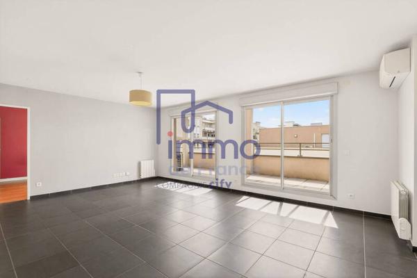 Appartement 4 pièces                                        - 69100 Villeurbanne Réf : 21509