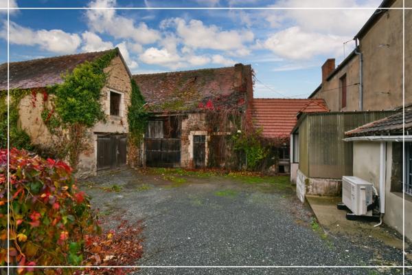 Immeuble à vendre HURIEL (03)