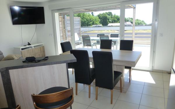 Maison à louer    4 pièces • 88,50 m2 Gex