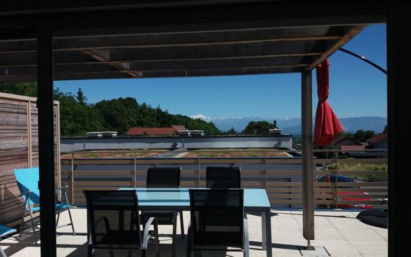 Maison à louer    4 pièces • 88,50 m2 Gex