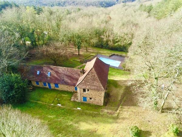 Maison à vendre |  Le Bugue |  6 pièces | 202 m²