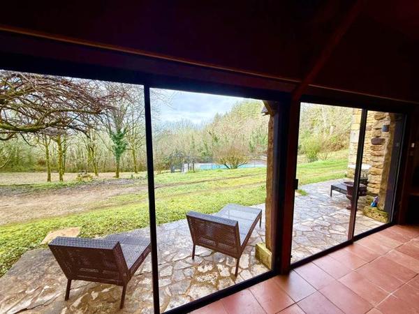 Maison à vendre |  Le Bugue |  6 pièces | 202 m²