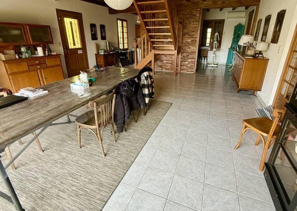 Maison à vendre |  Le Bugue |  6 pièces | 202 m²