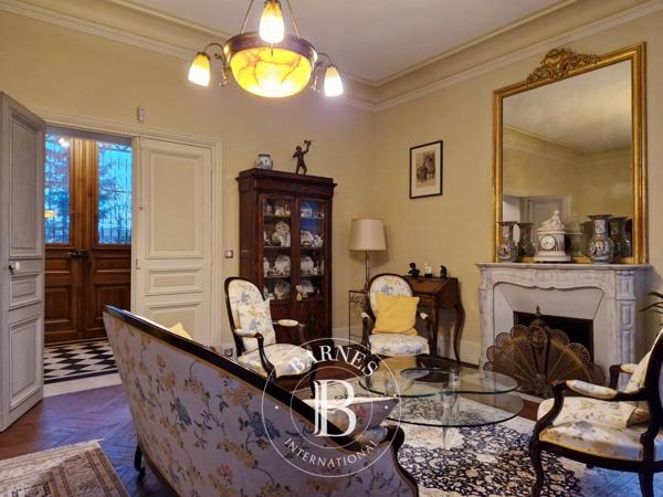 Cergy, Maison 5 Chambres -  291 m² à vendre