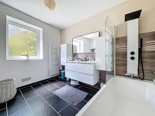 A vendre maison 4 pièces 108 m2 à Bayons