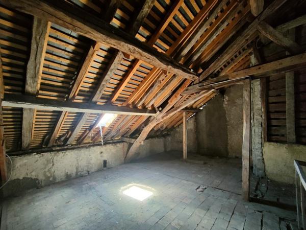 MAISON 5 CHAMBRES CENTRE DE CHATEAUNEUF