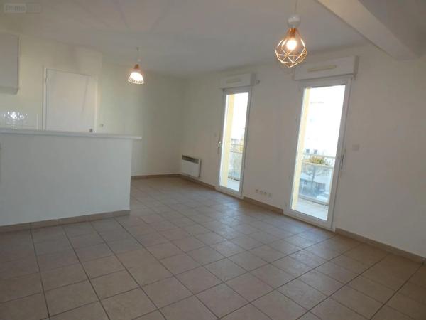Location - Appartement Clermont-Ferrand 63000 2 pièces 40 m 2
