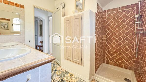 Maison de charme 4 chambres avec poutres apparentes, double exposition et extension possible