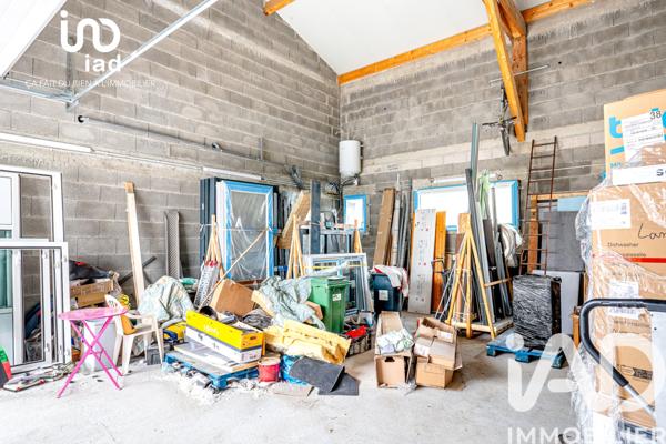Immeuble à vendre 194 m² Théus